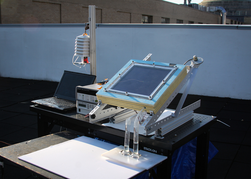 A new technology that extract drinking water from the air through solar energy