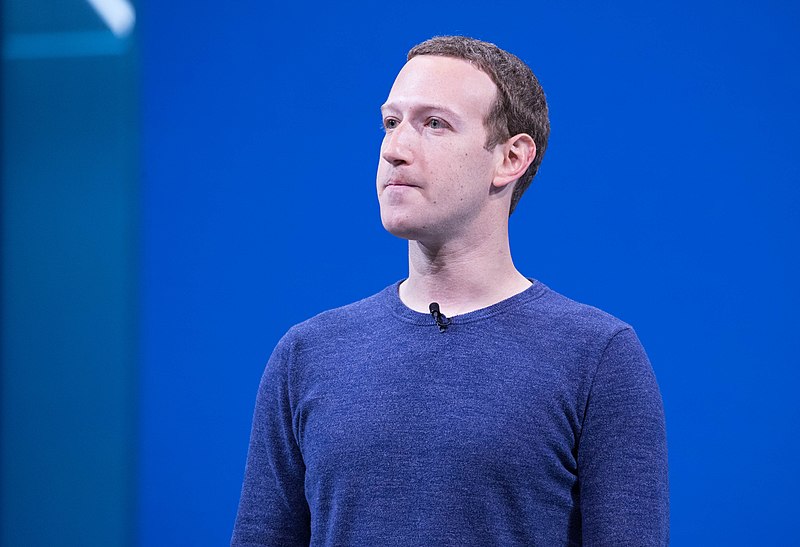Zuckerberg is angry: "No to bullying between Facebook employees or else