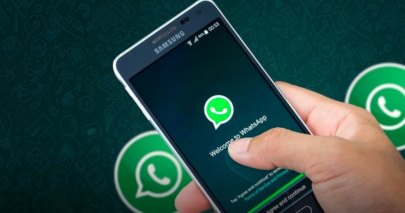 “WhatsApp” and “Messenger” with the support of Artificial intelligence.